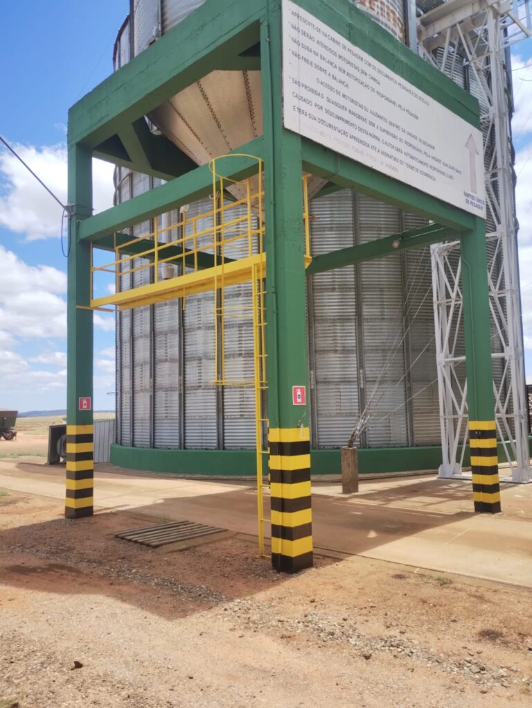 WhatsApp Image 2025-10-28 at 19.04.09